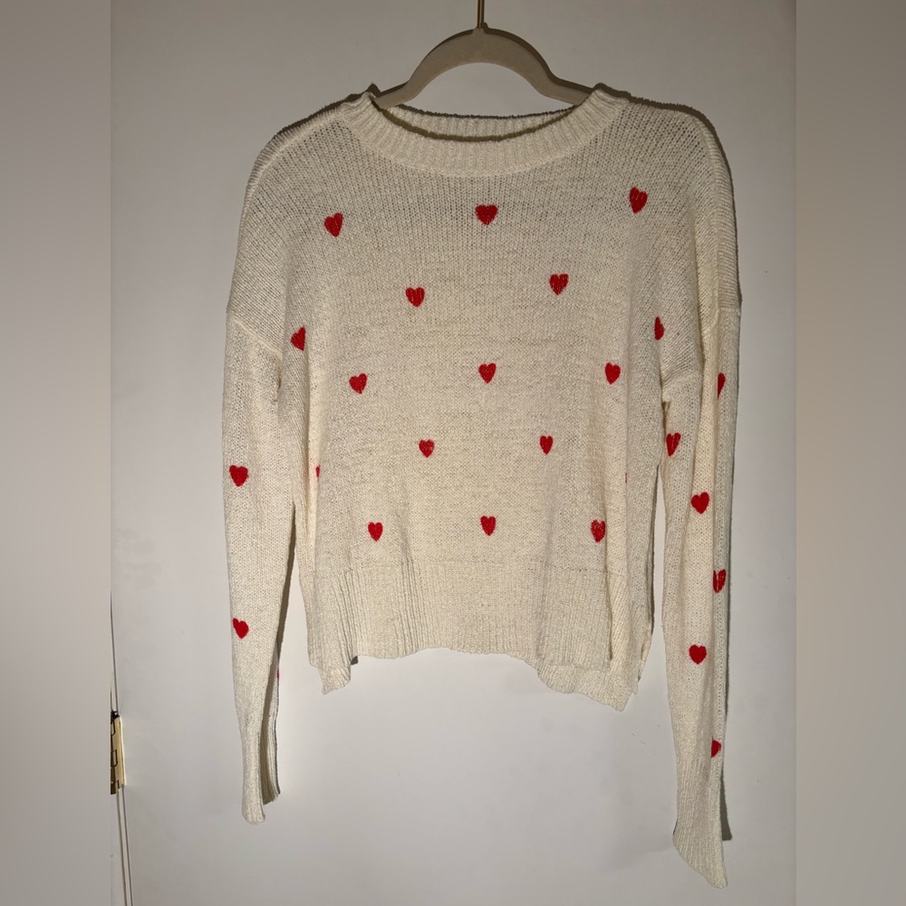 Lux.Moon&Madison Cream Knit Sweater(M)soft & stretchy.Hot pink hearts all over.